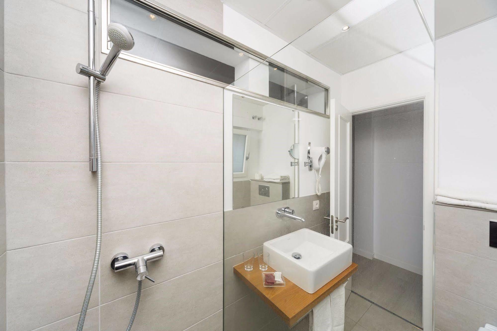 Hostal La Palma 福尔内利斯 外观 照片